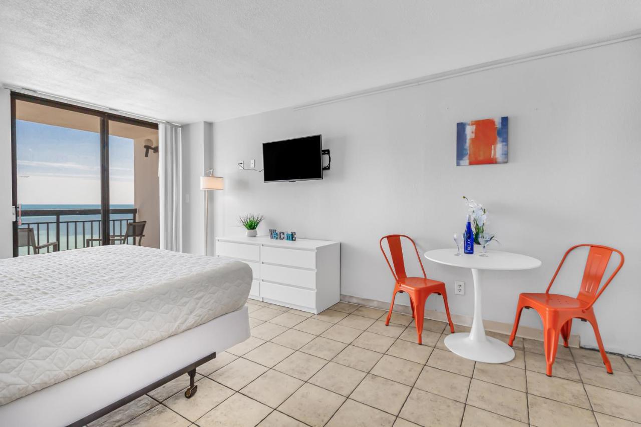 Beachfront Romantic Studio Escape W Perfect View 1212 Myrtle Beach Extérieur photo